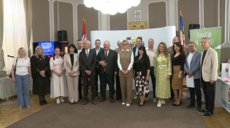 ORGANIZACIJA ,,BLAGO SRBIJE“ URUČILA GRADONAČELNIKU GORANU CVETANOVIĆU NACIONALNI TROFEJ ZA NAJBOLJEG DOMAĆINA