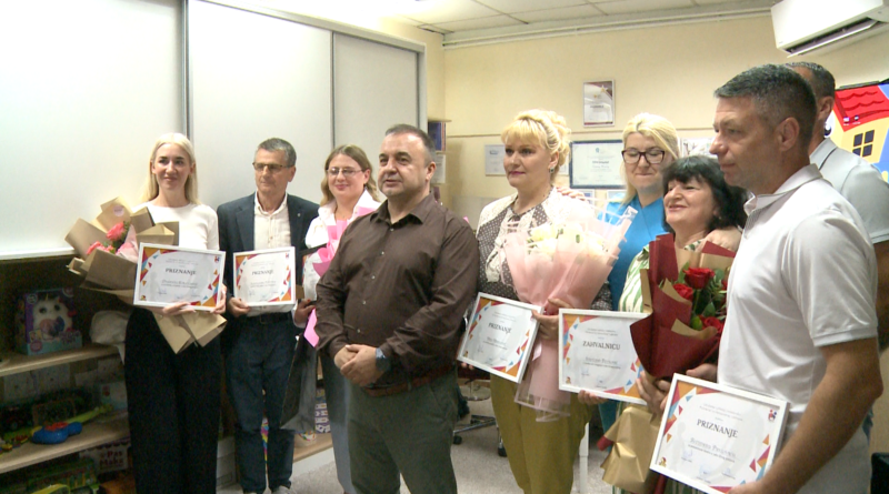MARINA MAJDAK, NAJBOLJI LIČNI PRATILAC DETETA, DODELJENO JOJ JE PRIZNANJE ,,MARKO MILOŠEVIĆ“ U KUĆI VEŠTINA U LESKOVCU